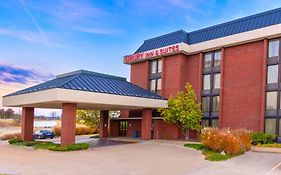 Drury Inn & Suites Fenton